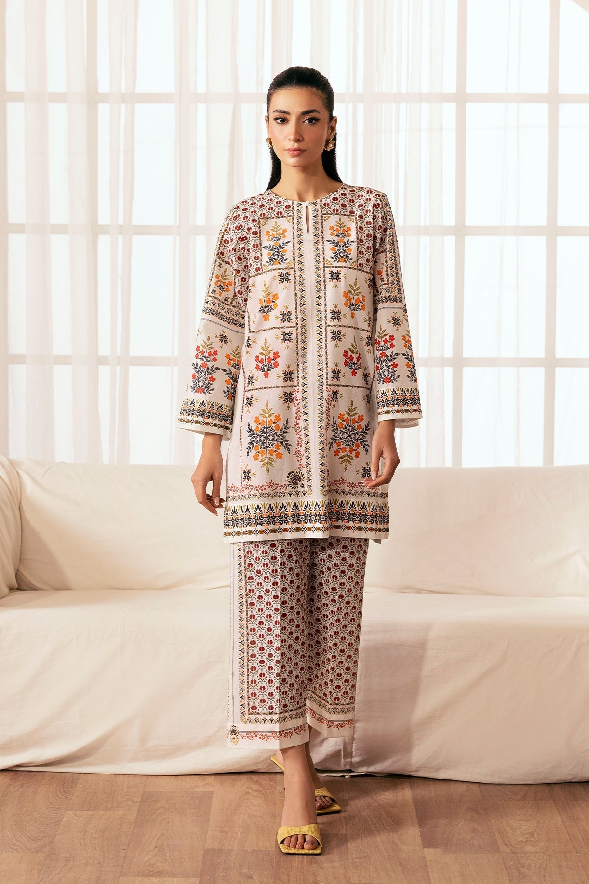 Sahar | Selene 25 | Pomegranate Blossom by Maria Faisal - Registered Vendor of : Sahar - type : Ladies Clothes - 100% original wedding dresses