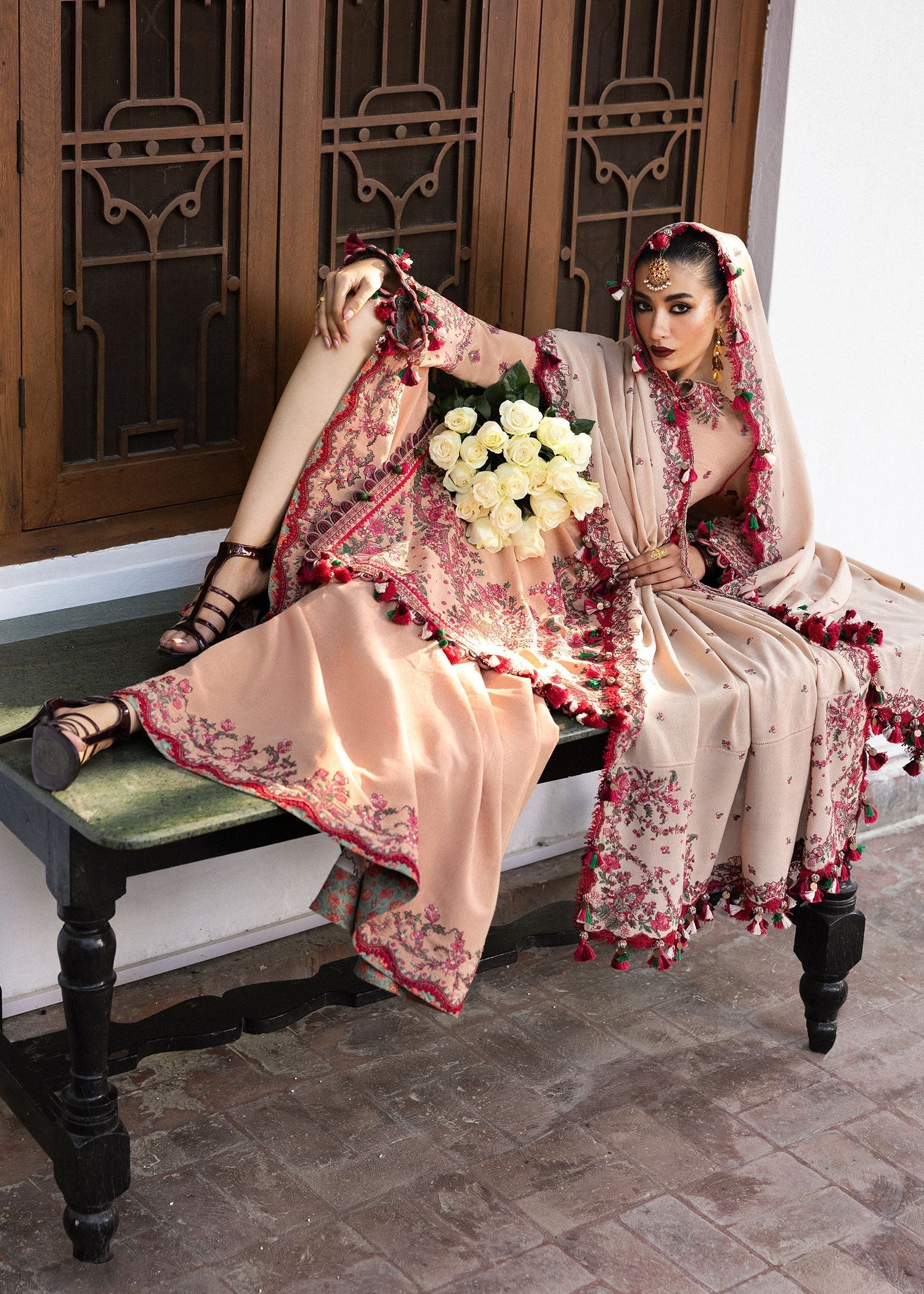 Hussain Rehar | Karandi Winter 24 | Lali - Ladies Clothes - Maria Faisal