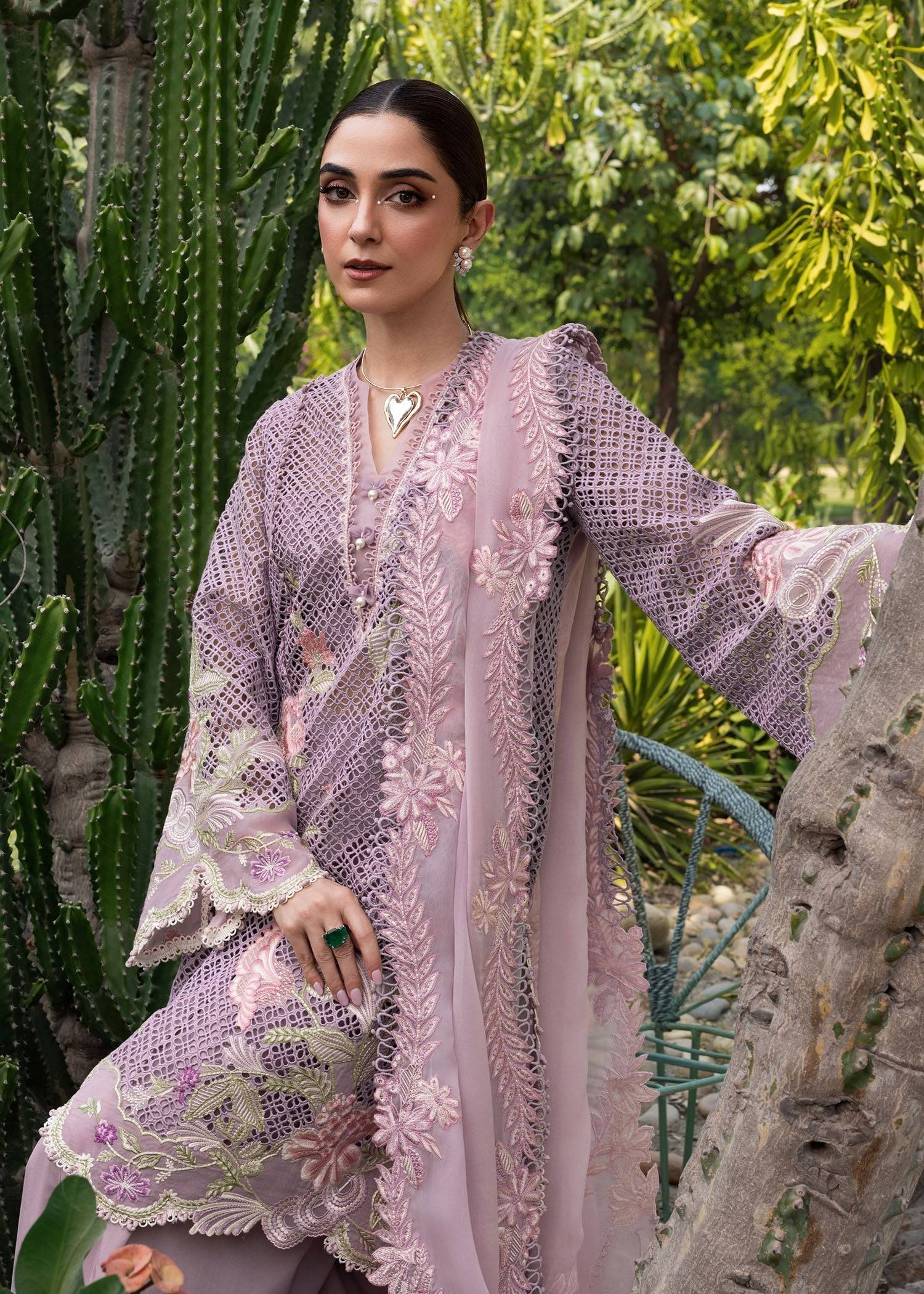 Crimson | Tasawar 25 | ONE TRUE LOVE - D6B by Maria Faisal - Registered Vendor of : Crimson - type : Ladies Clothes - 100% original wedding dresses