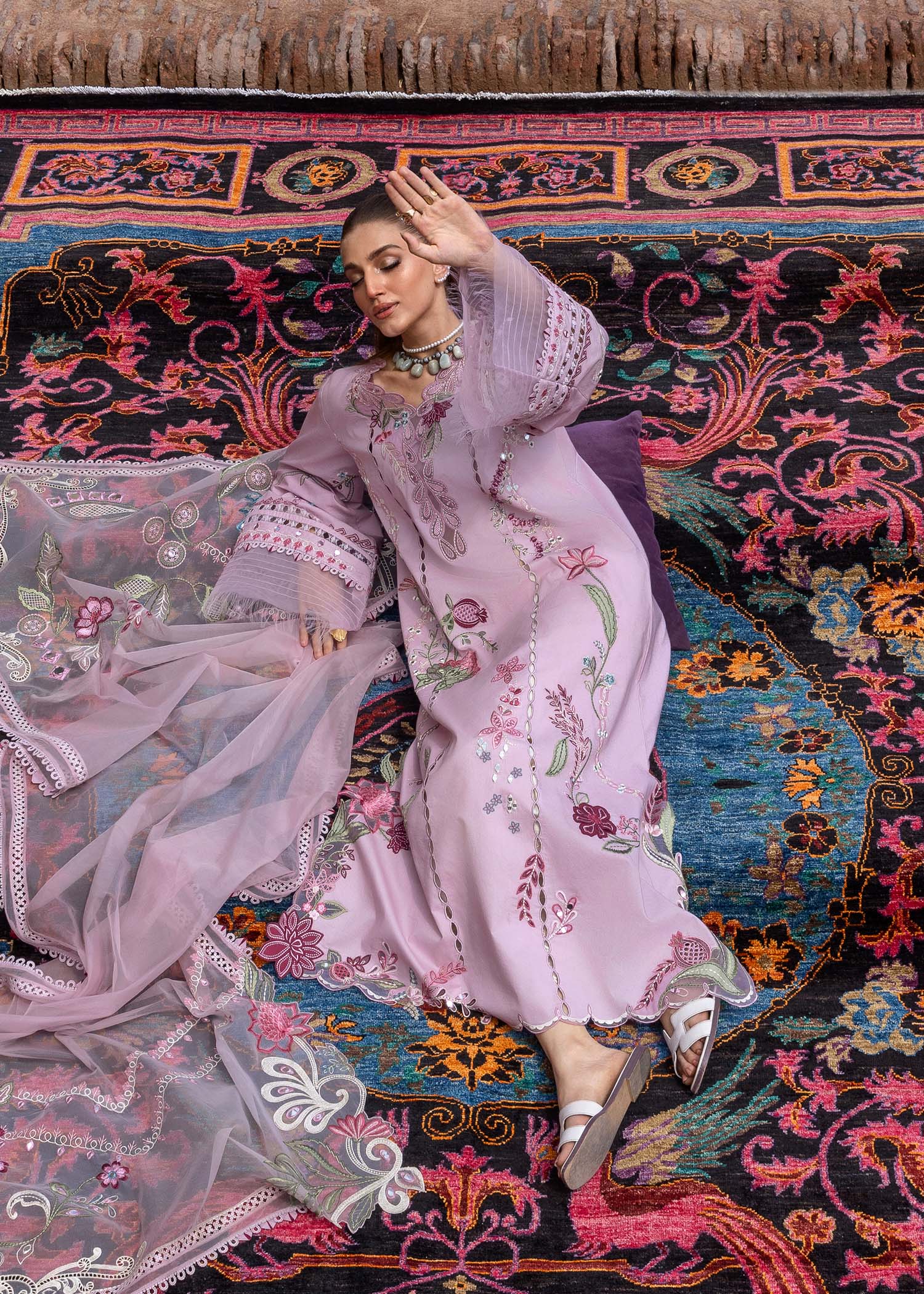 Crimson | Tasawar 25 | MIRROR GARDEN - D3B - Ladies Clothes 