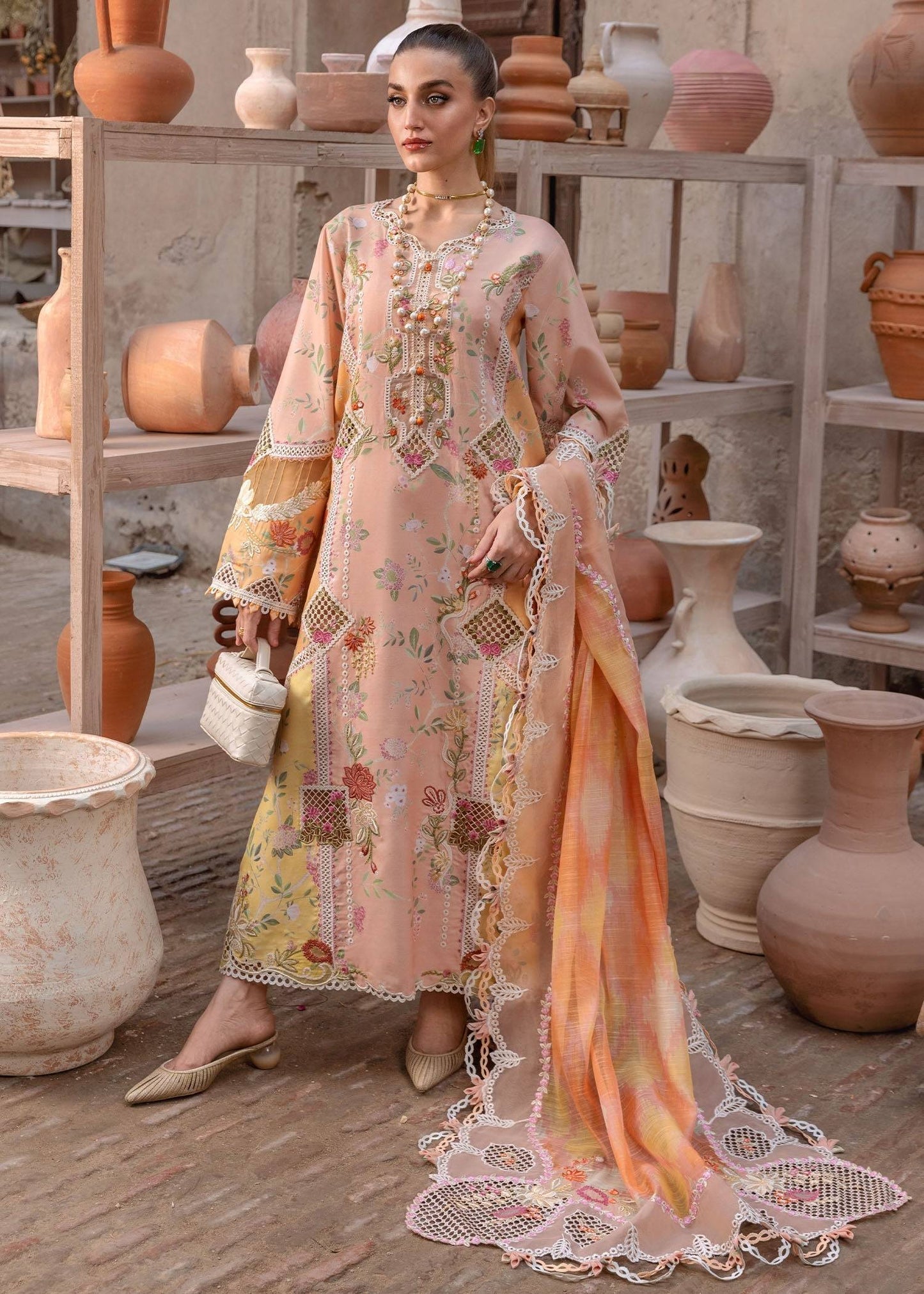 Crimson | Tasawar 25 | BONJOUR AND BLOOM - D4B by Maria Faisal - Registered Vendor of : Crimson - type : Ladies Clothes - 100% original wedding dresses