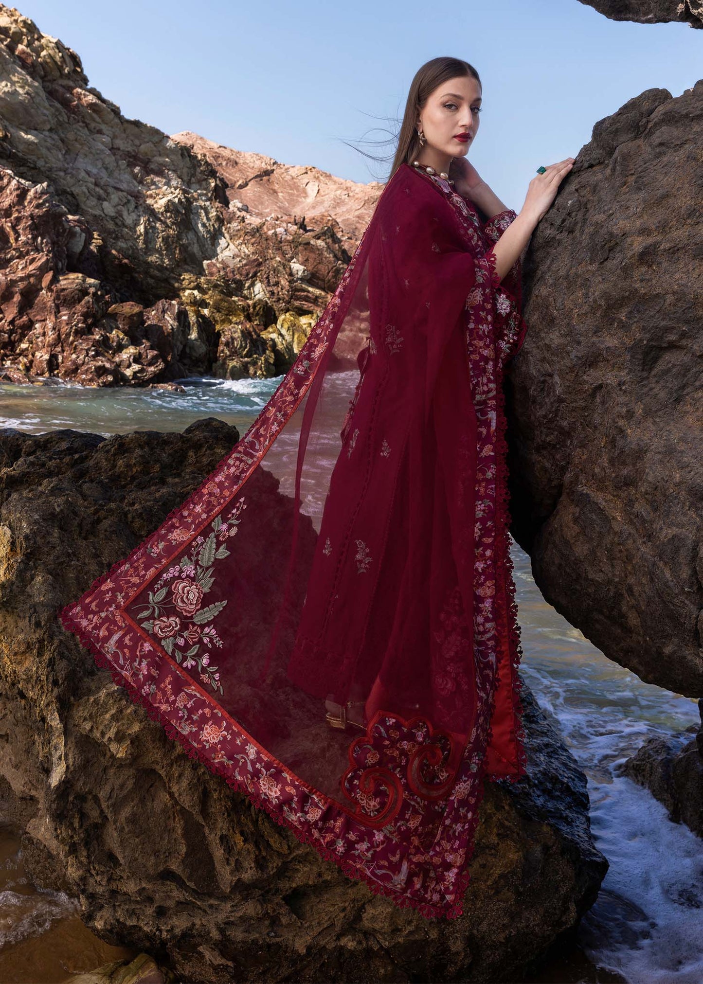 Crimson | Floe by Crimson | Parsi Threads - D5 B by Maria Faisal - Registered Vendor of : Crimson - type : Ladies Clothes - 100% original wedding dresses
