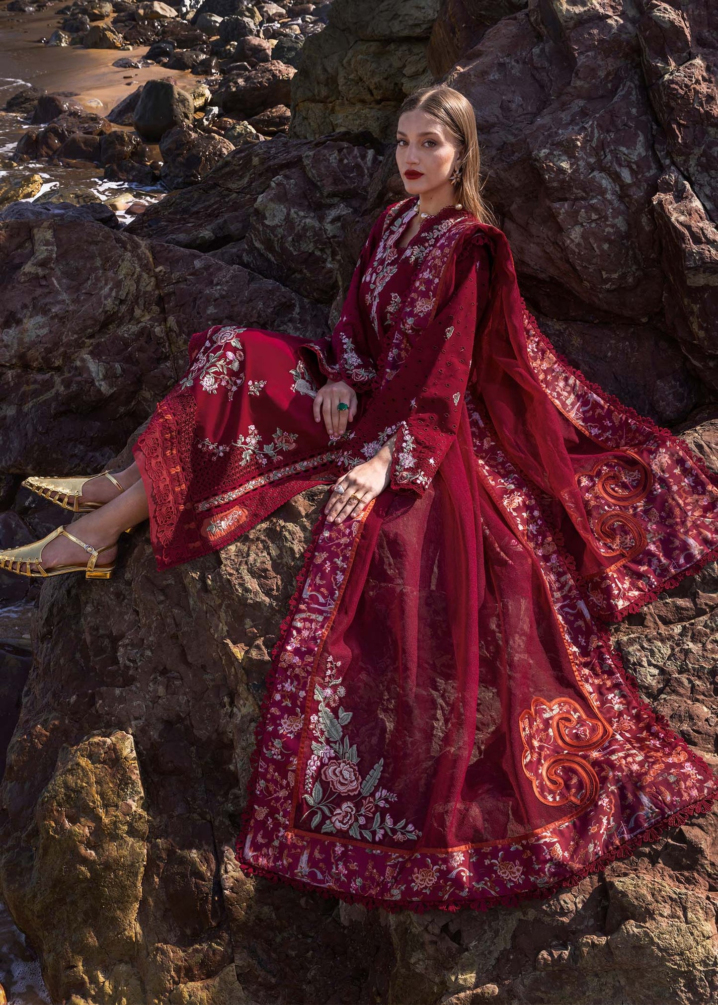 Crimson | Floe by Crimson | Parsi Threads - D5 B by Maria Faisal - Registered Vendor of : Crimson - type : Ladies Clothes - 100% original wedding dresses