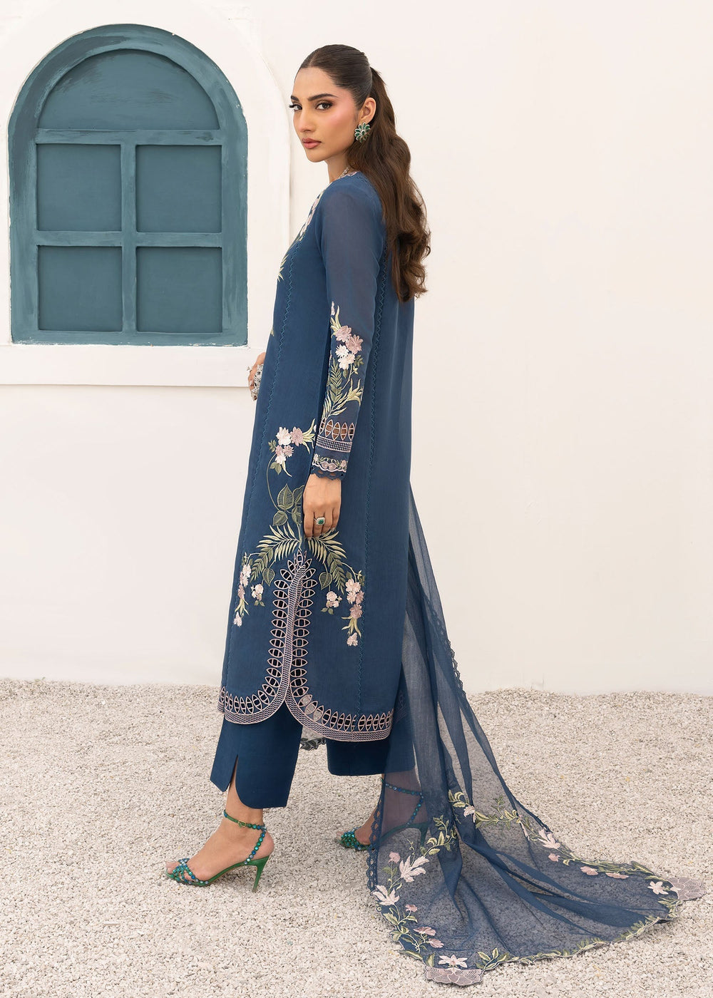 Saira Shakira | Rosea Casual Pret 25 | Midnight