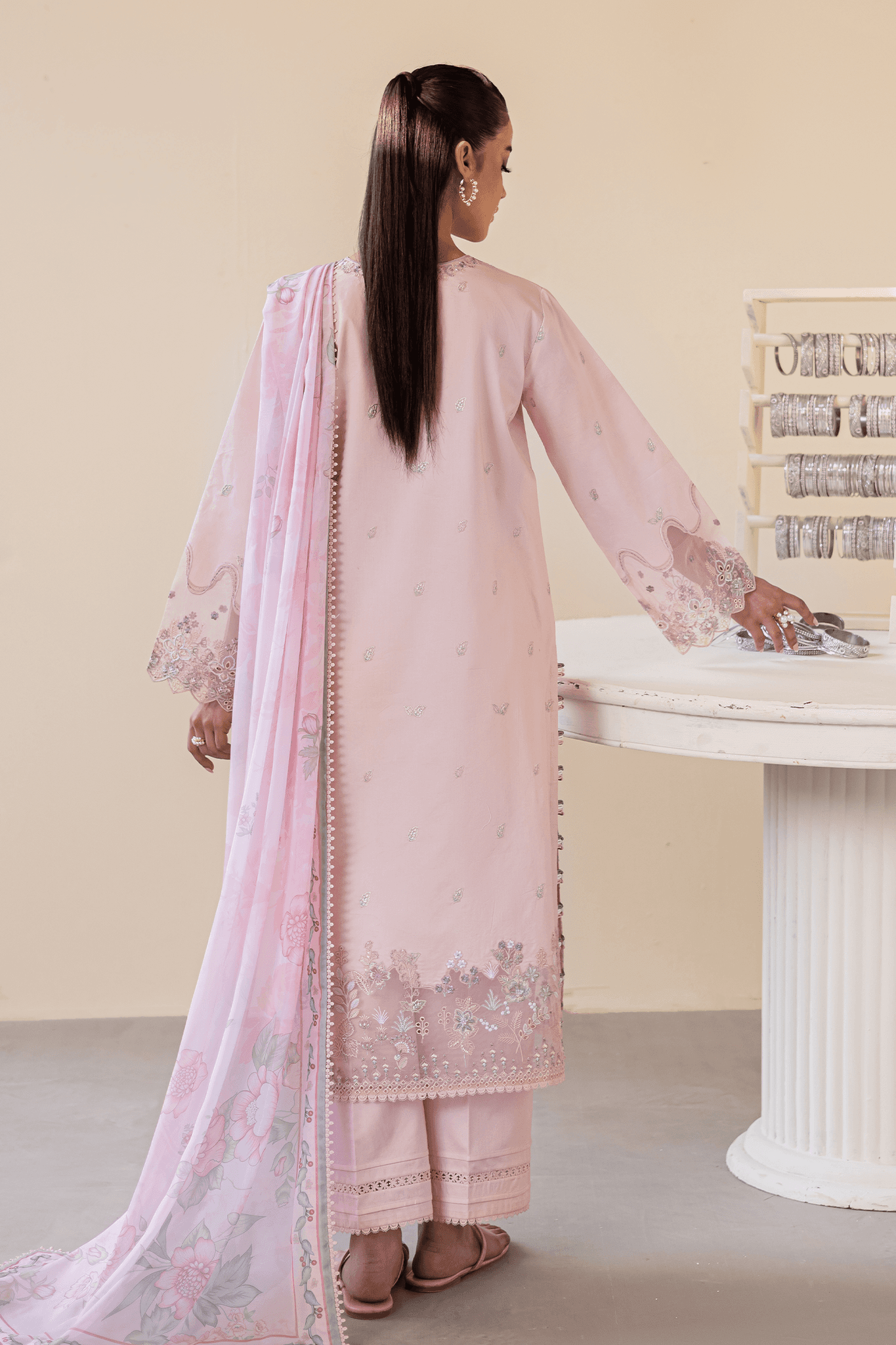 Seran | Nayab Eid Lawn | RANIA by Maria Faisal - Registered Vendor of : Seran - type : Ladies Clothes - 100% original wedding dresses