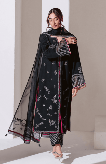 Seran | Eid Luxe Pret 25 | CIAR by Maria Faisal - Registered Vendor of : Seran - type : Ladies Clothes - 100% original wedding dresses