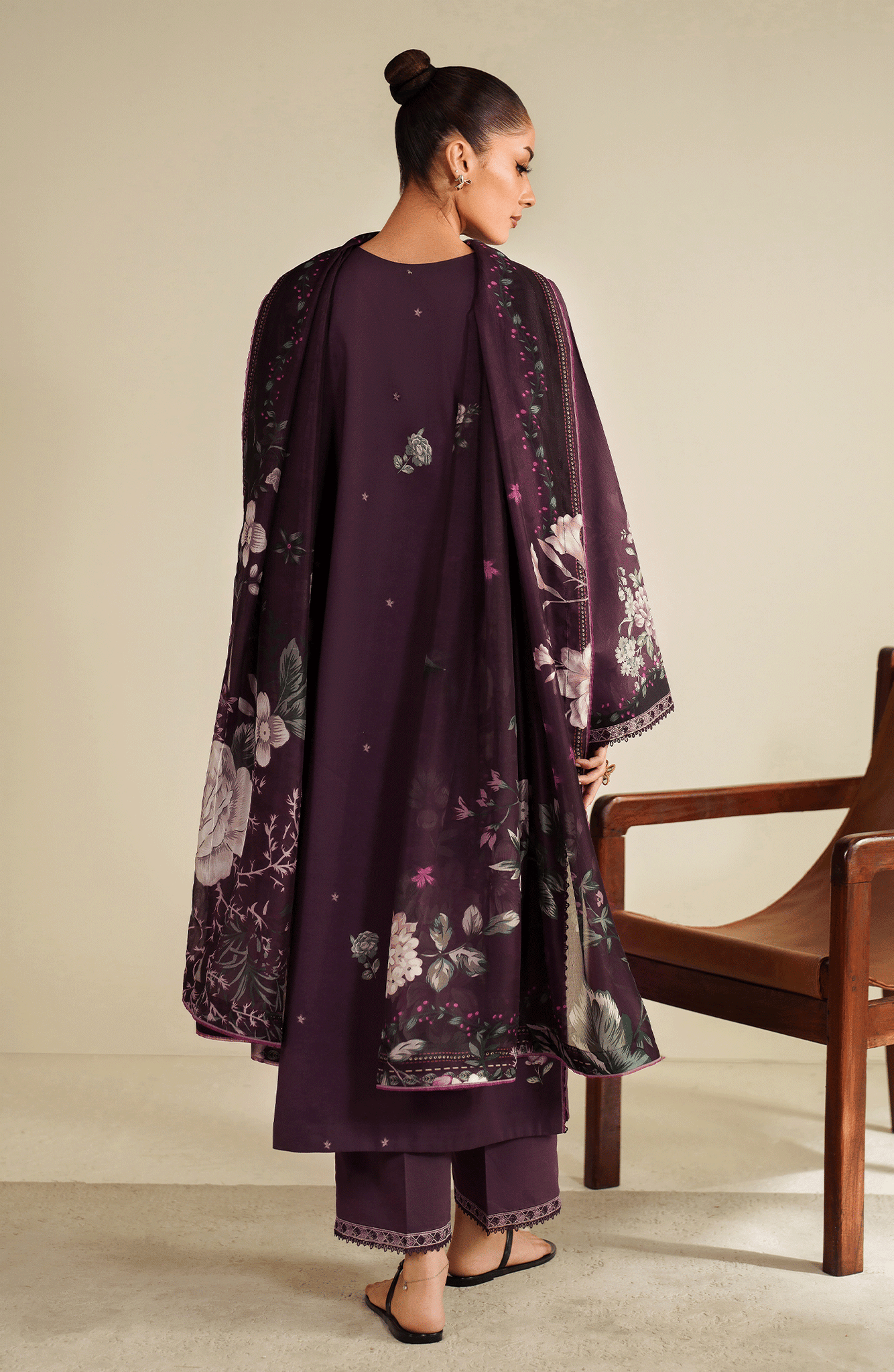 Seran | Ilara Cambric | PLUMORA - Ladies Clothes - Maria Faisal