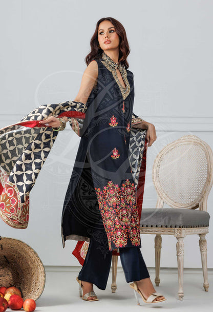 Layla Chatoor | Luxury Pret | Miray - Luxury Dress - available at Maria Faisal in UK and USA.