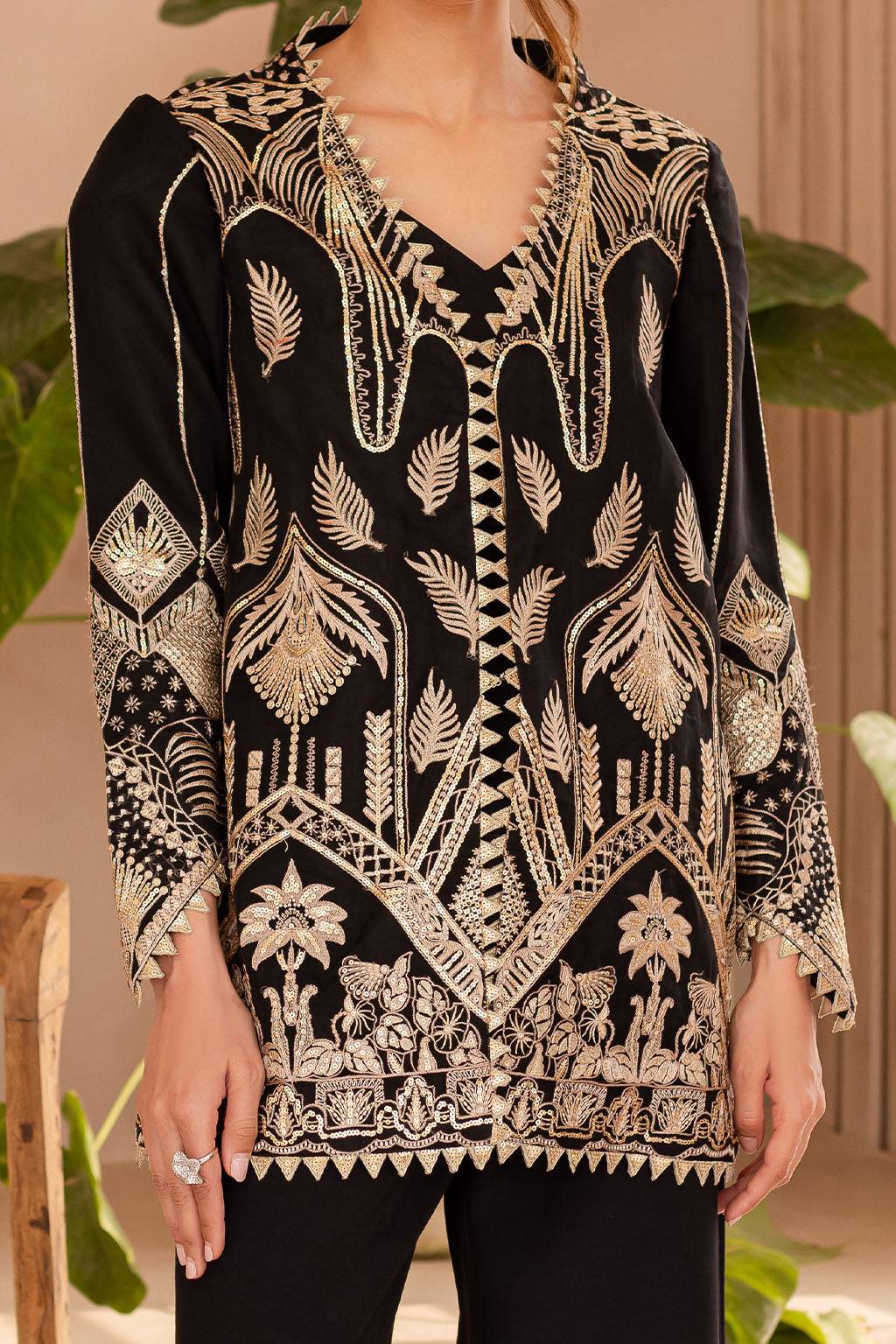 Vanya | Veranda Fromals | VR-01 by Maria Faisal - Registered Vendor of : Vanya - type : Ladies Clothes - 100% original wedding dresses