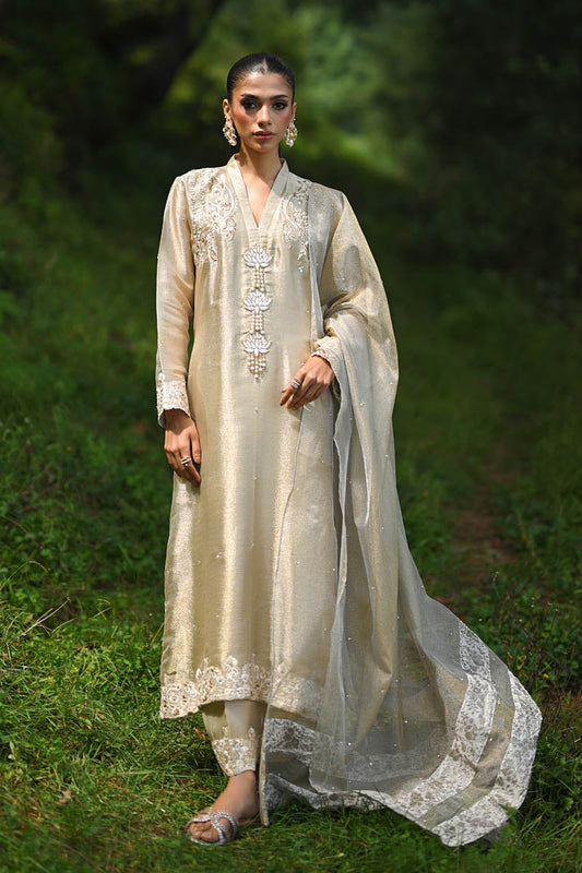 Hue Pret | Farasha Luxury Winter | Esmeray - Ladies Clothes - Maria Faisal