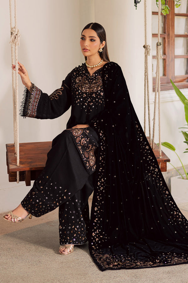 NE-202 – authentic Pakistani dress from the Exclusive Leather Peach collection for women in the UK