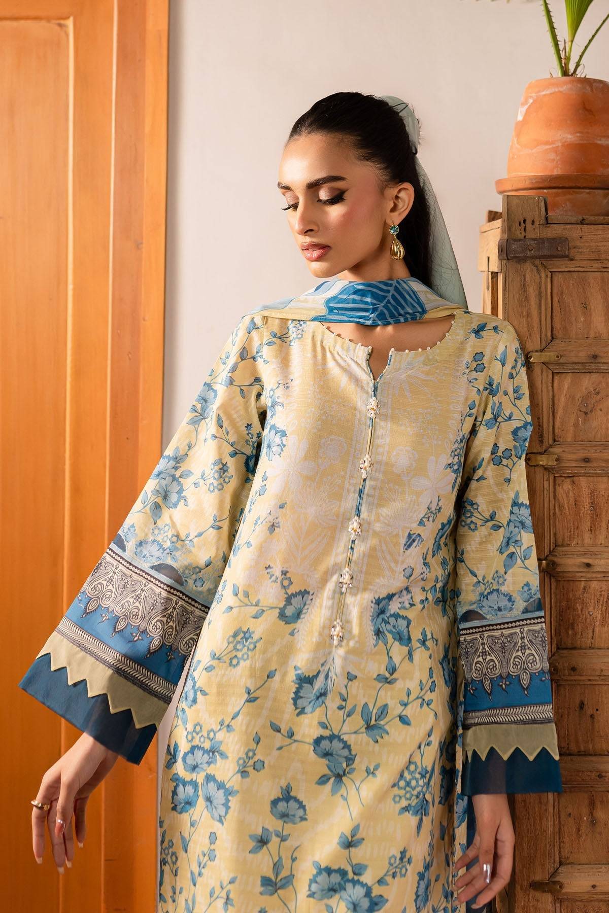 Nureh | Printed lawn 25 | SP-136 by Maria Faisal - Registered Vendor of : Nureh - type : Ladies Clothes - 100% original wedding dresses