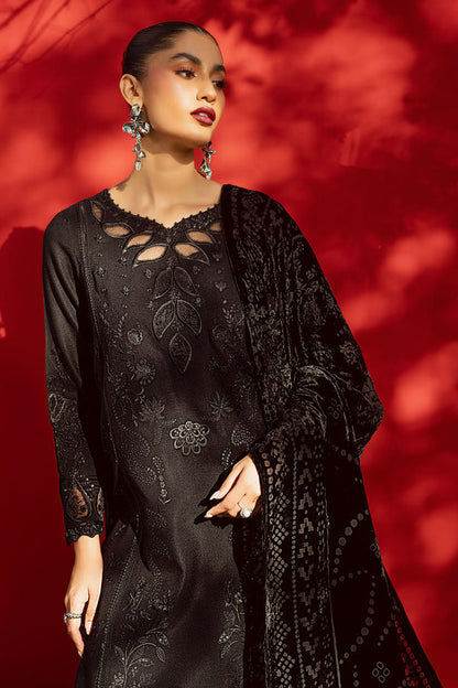 NE-191 – authentic Pakistani dress from the Exclusive Leather Peach collection for women in the UK