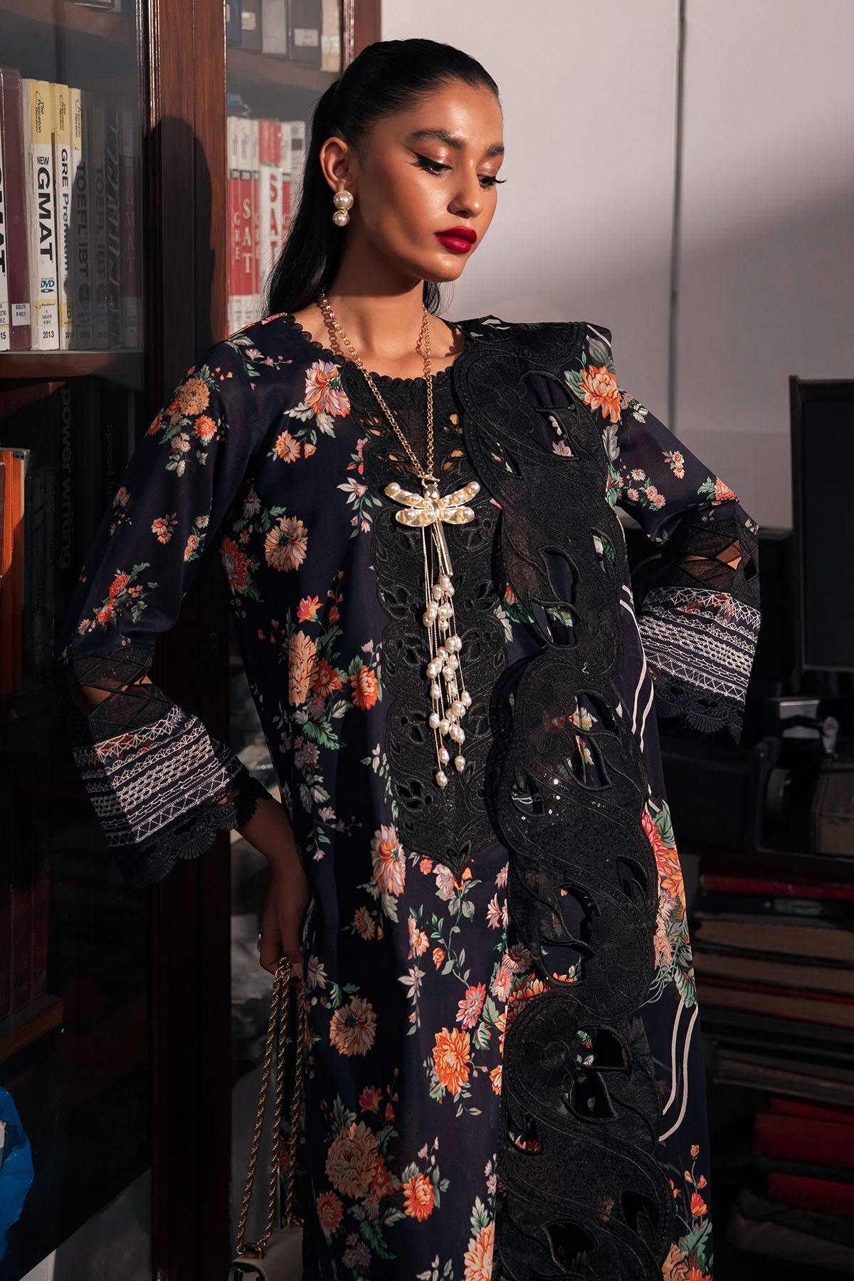 Nureh | Glam Girl Lawn | GL-18 by Maria Faisal - Registered Vendor of : Nureh - type : Ladies Clothes - 100% original wedding dresses