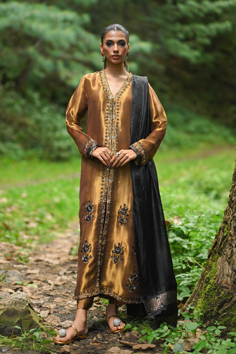 Hue Pret | Farasha Luxury Winter | Nawal - Ladies Clothes - Maria Faisal