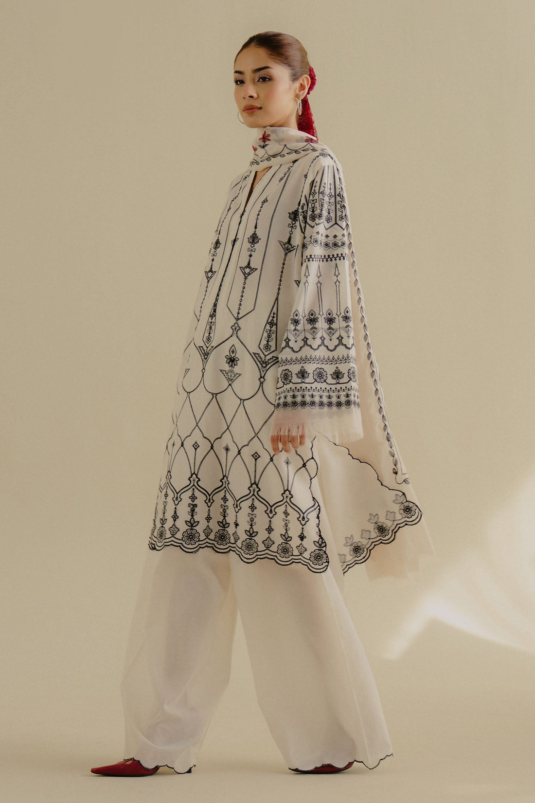 Zara Shahjahan | Coco Lawn 25 | Iris-2B - Ladies Clothes - Maria Faisal