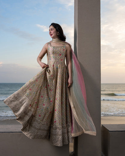 Faiza Saqlain | Reina Luxe | Naavah - Formal Dress - available at Maria Faisal in UK and USA.