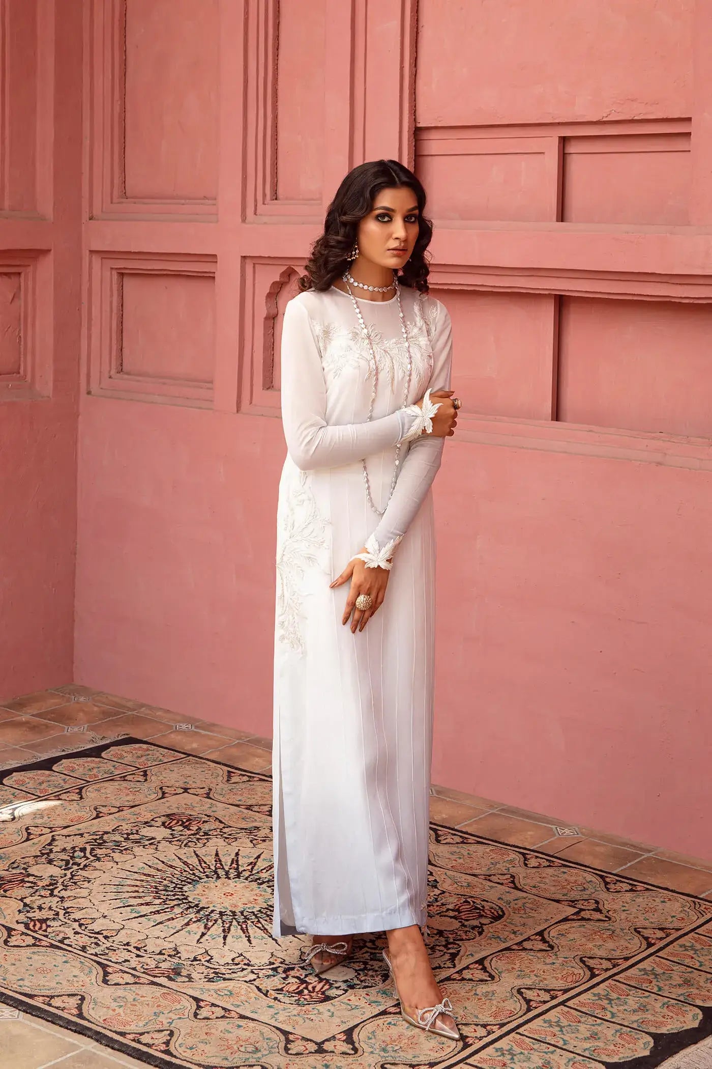 Nilofer Shahid | Nur e Subh Formals | Savera