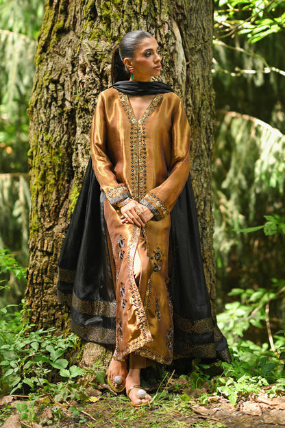 Hue Pret | Farasha Luxury Winter | Nawal - Ladies Clothes - Maria Faisal