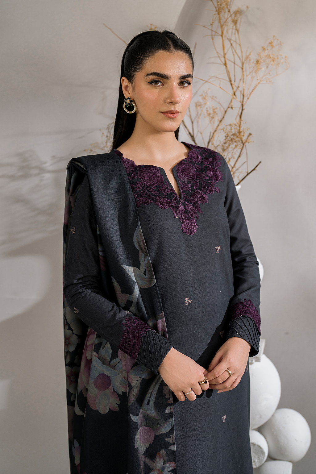 Iznik | Exclusive Winter | UE-357 - Ladies Clothes - Maria Faisal