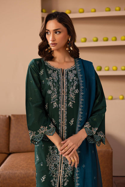 Batik | Kai Formals | Bell Pepper by Maria Faisal - Registered Vendor of : Batik - type : Ladies Clothes - 100% original wedding dresses