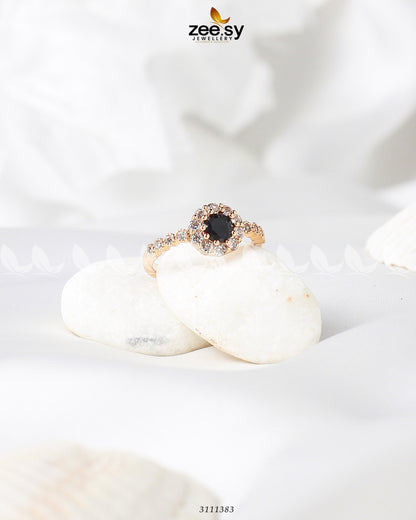 Gleaming Ring - Finger Ring 