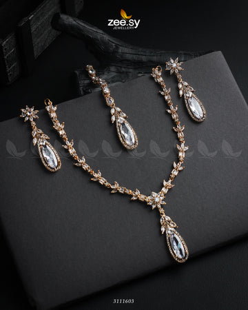 Saba Qamar Necklace Sets