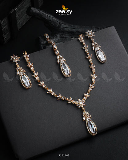 Saba Qamar Necklace Sets - Necklace Sets 