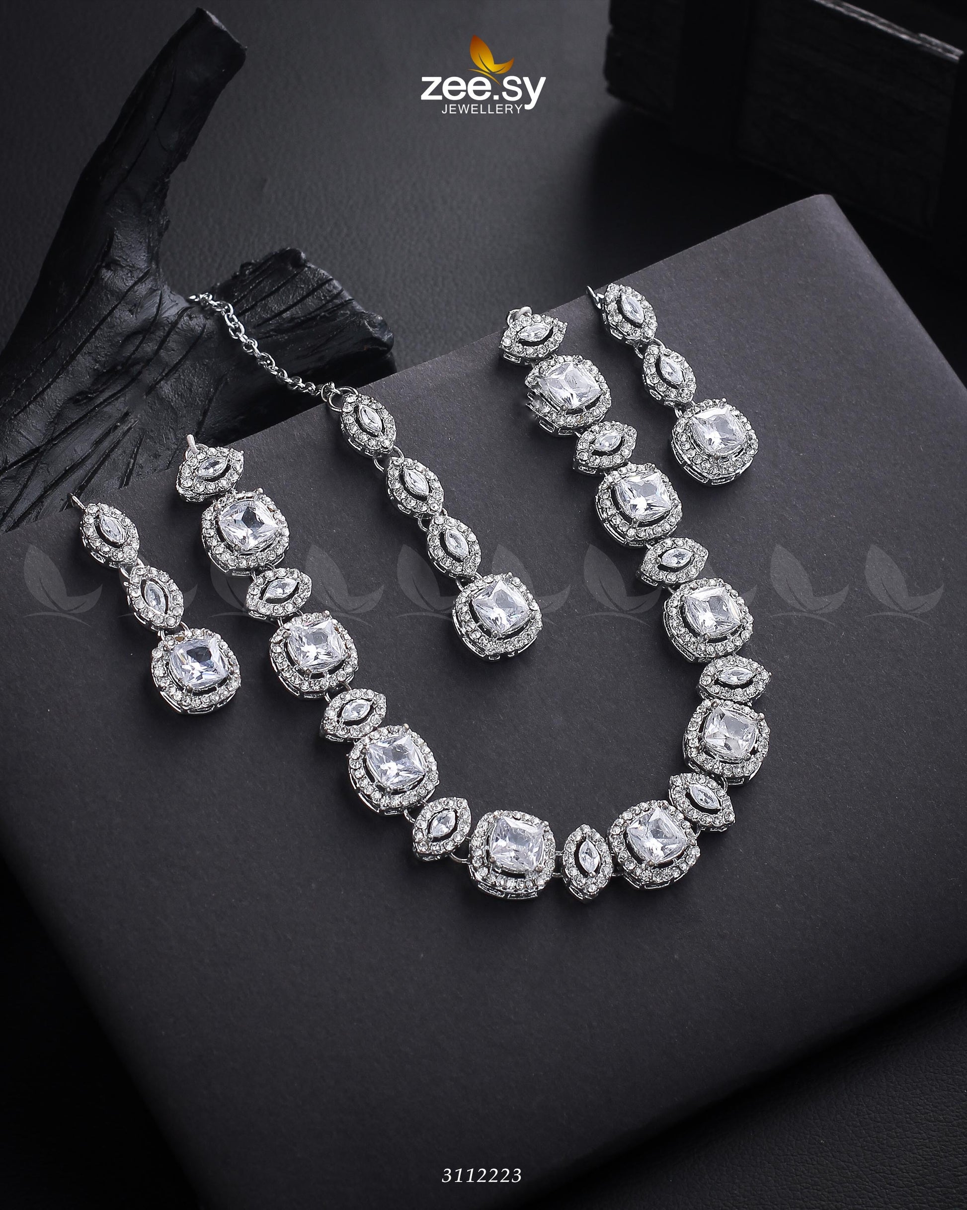 Scabiosa Necklace Set - Designer Dress with Intricate embroidery and embellishments. Shop elegent wedding dress at Maria Faisal.