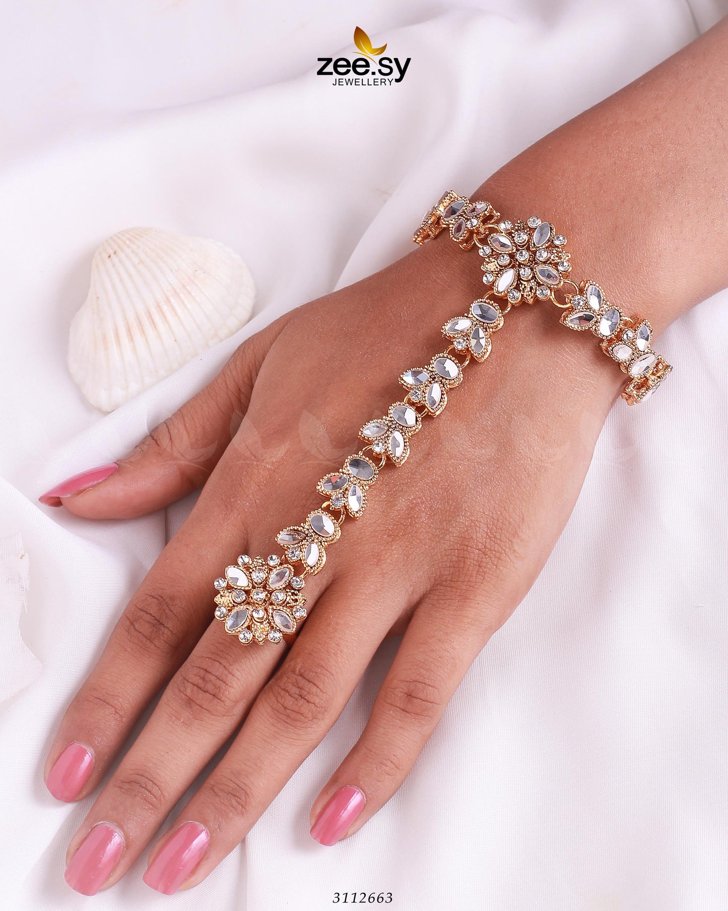 Elegant Anja Bracelet - ACCESSORIES 