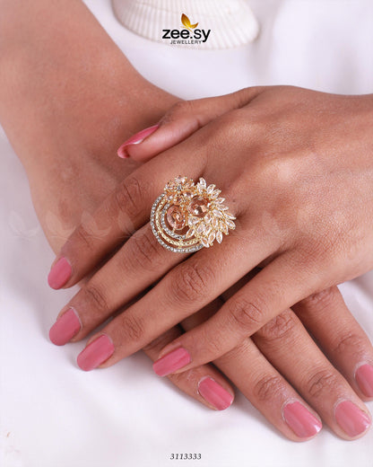 Zoya's Ring - Finger Ring 