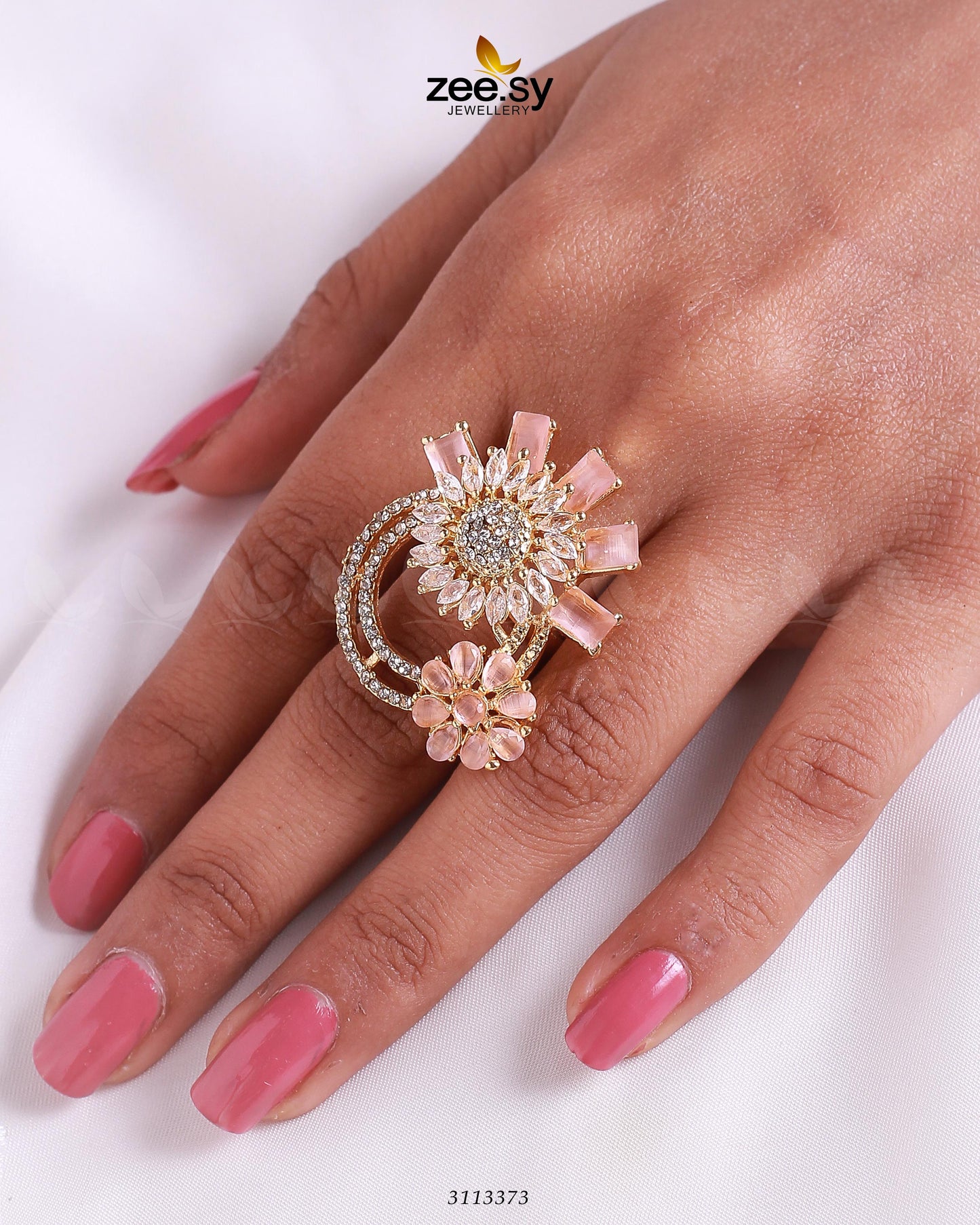 Aima Baig Ring - Finger Ring 