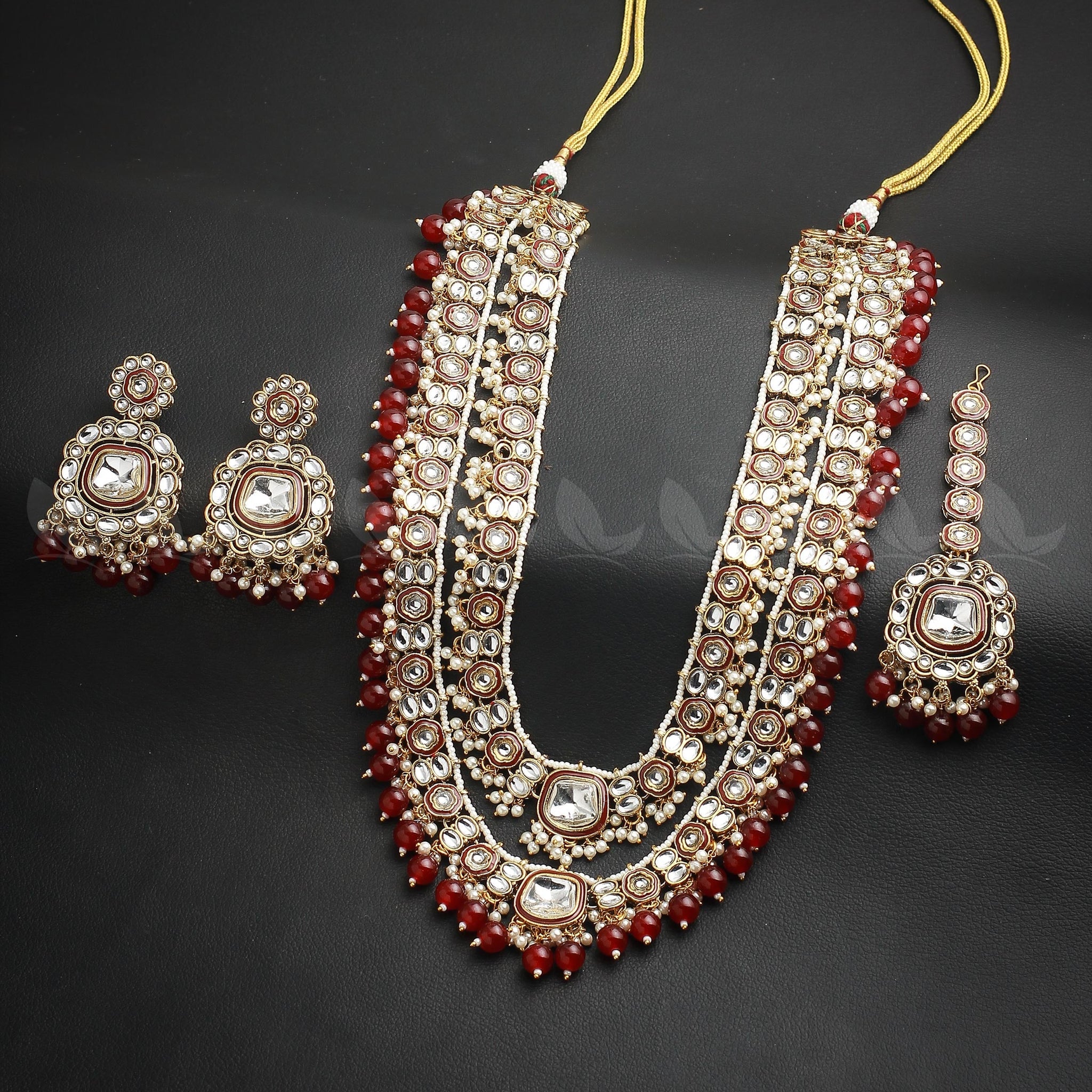 Acacia Malla Necklace Set