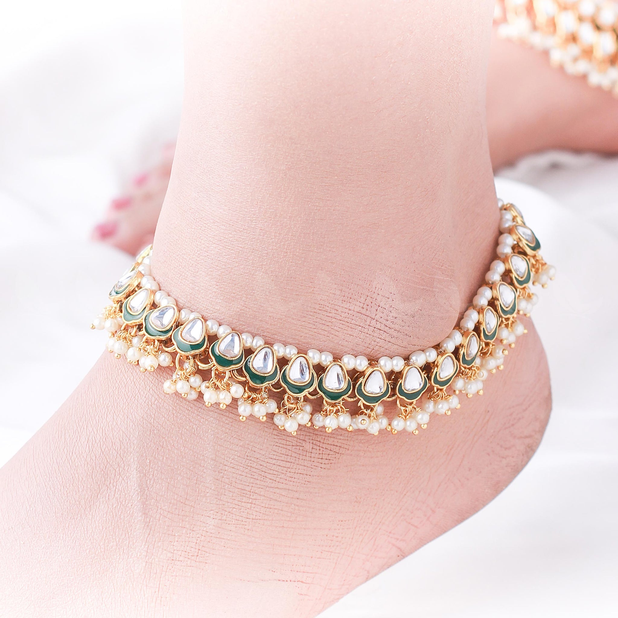 Evia Anklet