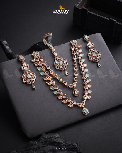 Urwa Hocane Necklace Set - Necklace Sets 
