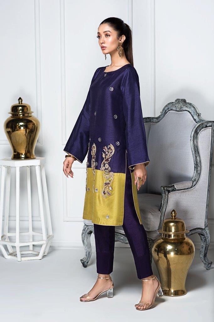 Hana | Eclectic Ready to Wear | Mailanchi - Designer Dress with Intricate embroidery and embellishments. Shop elegent wedding dress at Maria Faisal.