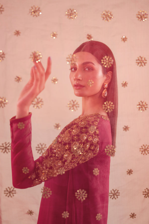 Baroque | Luxury Pret 24 | CHIFFON PR-916 - Designer Dress with Intricate embroidery and embellishments. Shop elegent wedding dress at Maria Faisal.