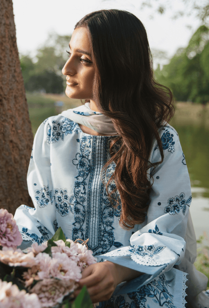 Hum Dum | Summer Breeze 25 | D10 by Maria Faisal - Registered Vendor of : Hum Dum - type : Ladies Clothes - 100% original wedding dresses