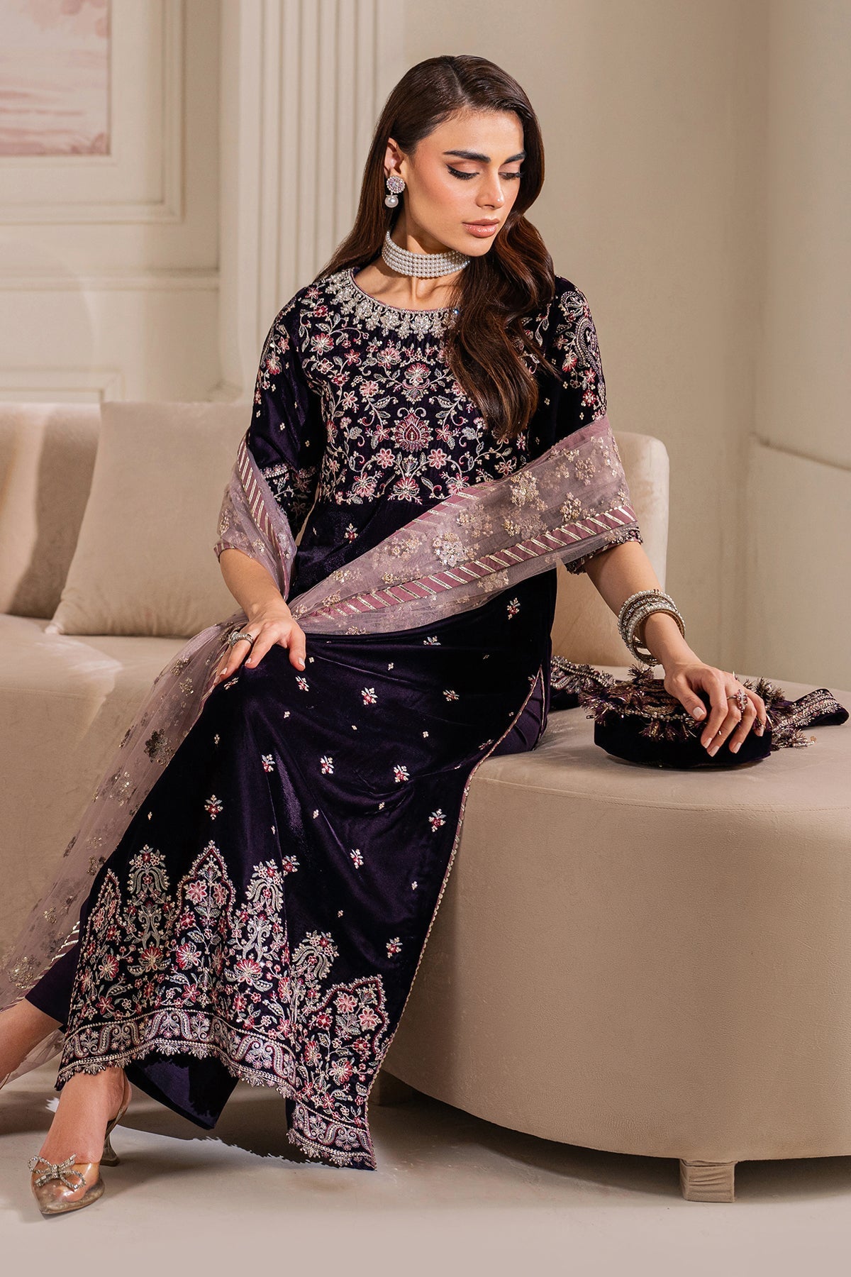 Baroque | Jahanara Luxury Velvet 24 | UF-750 - Designer Dress with Intricate embroidery and embellishments. Shop elegent wedding dress at Maria Faisal.