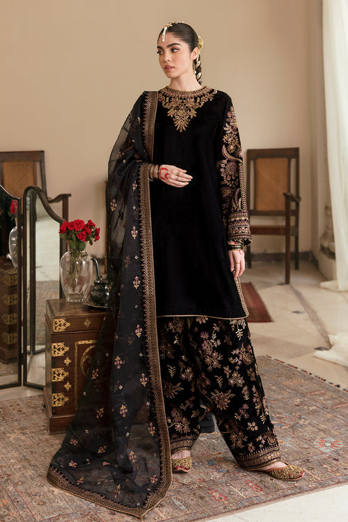 UF-253 – authentic Pakistani dress from the Velvet 25 collection for women in the UK