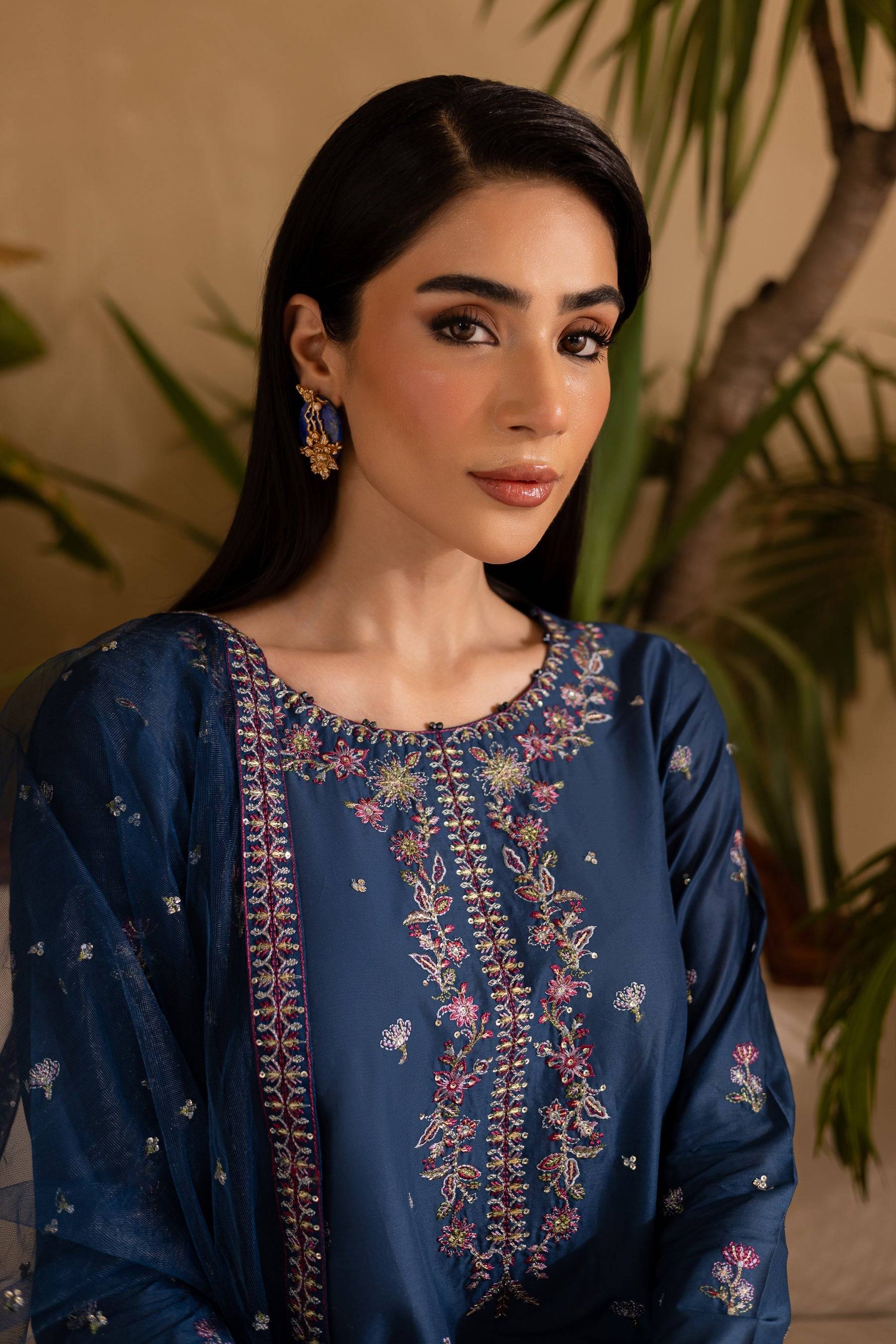 Batik | Nyra Embroidered Summer Solids | Perk by Maria Faisal - Registered Vendor of : Batik - type : Ladies Clothes - 100% original wedding dresses