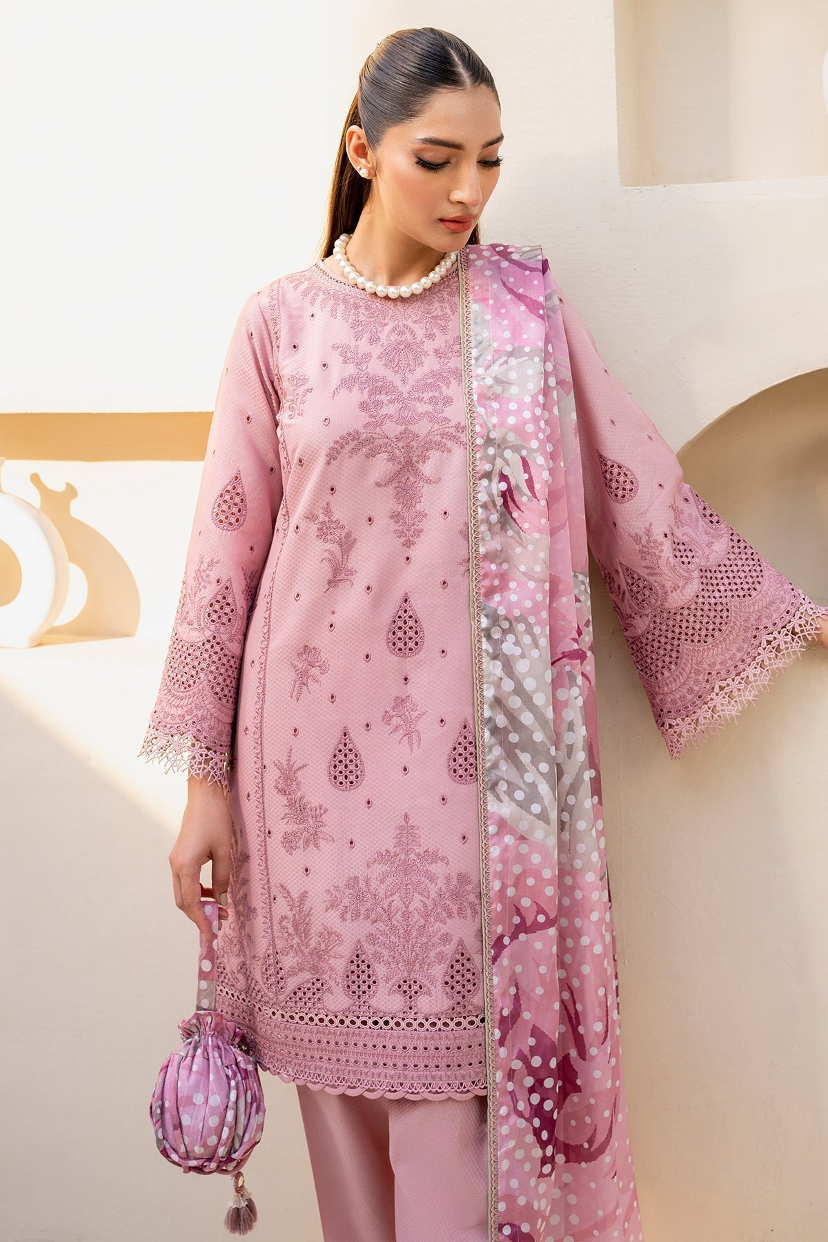 Jazmin | Irish Lawn SS 24 | D1 - Maria Faisal. 