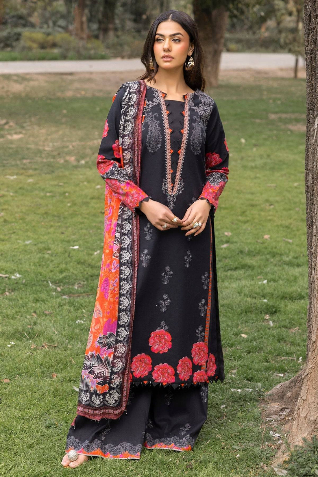Charizma | C prints Lawn | CP5-18 by Maria Faisal - Registered Vendor of : Charizma - type : Ladies Clothes - 100% original wedding dresses