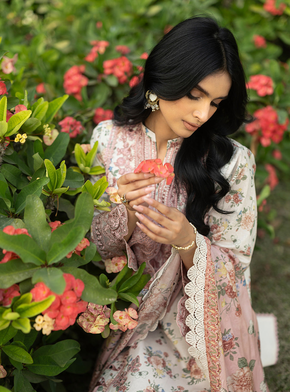 Zainab Chottani | Luxe Lawn 26 |Ilsa - 14 - Luxury Dress - available at Maria Faisal in UK and USA.