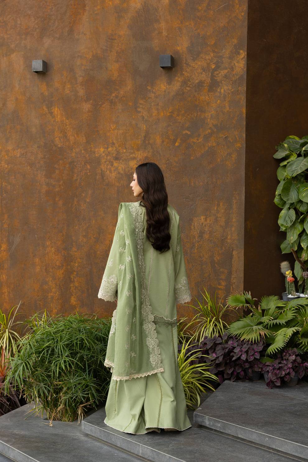 Florent | Eid Collection | FEF - 1A by Maria Faisal - Registered Vendor of : Florent - type : Ladies Clothes - 100% original wedding dresses