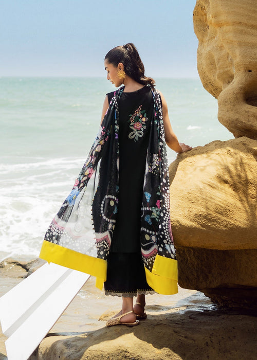 Sadaf Fawad Khan | Siraa Lawn 25 | Luna