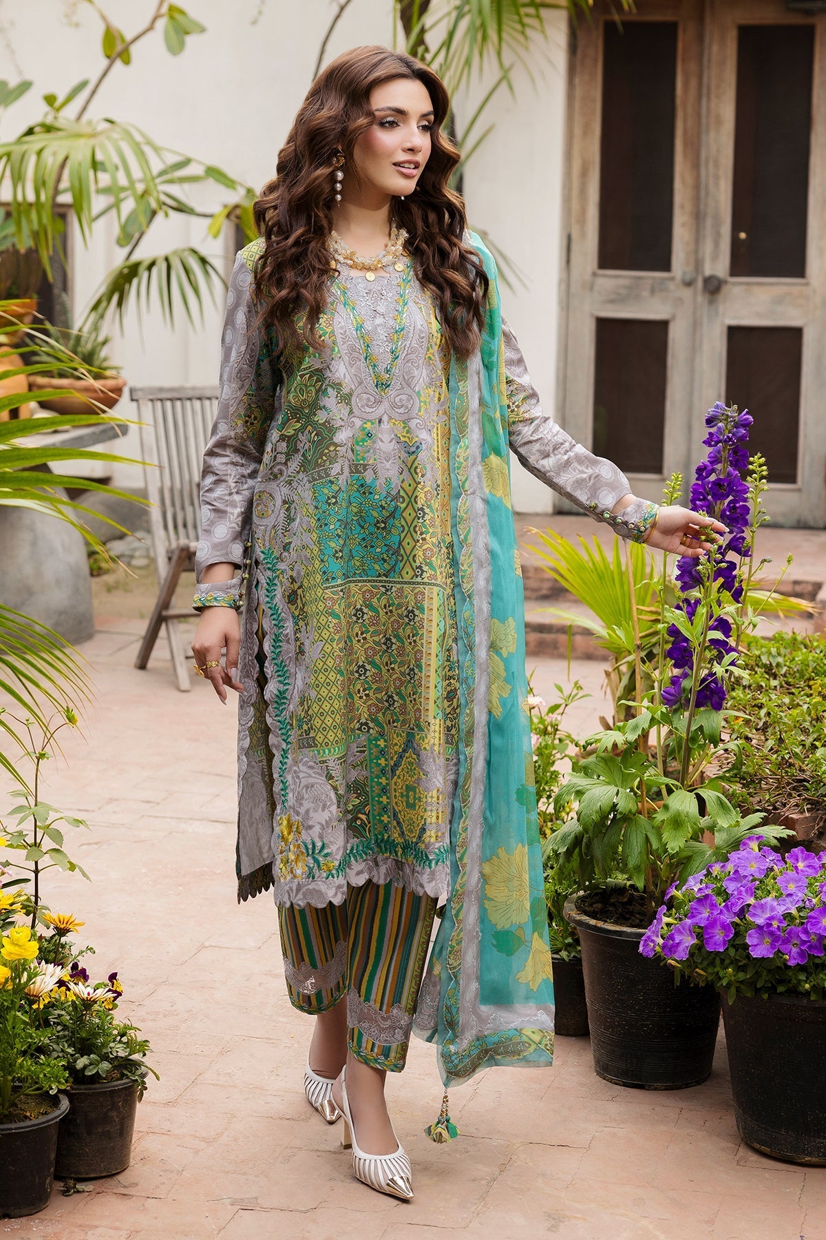 Charizma | Andaaz Lawn 26 | CAD6-06 - Luxury Dress - available at Maria Faisal in UK and USA.