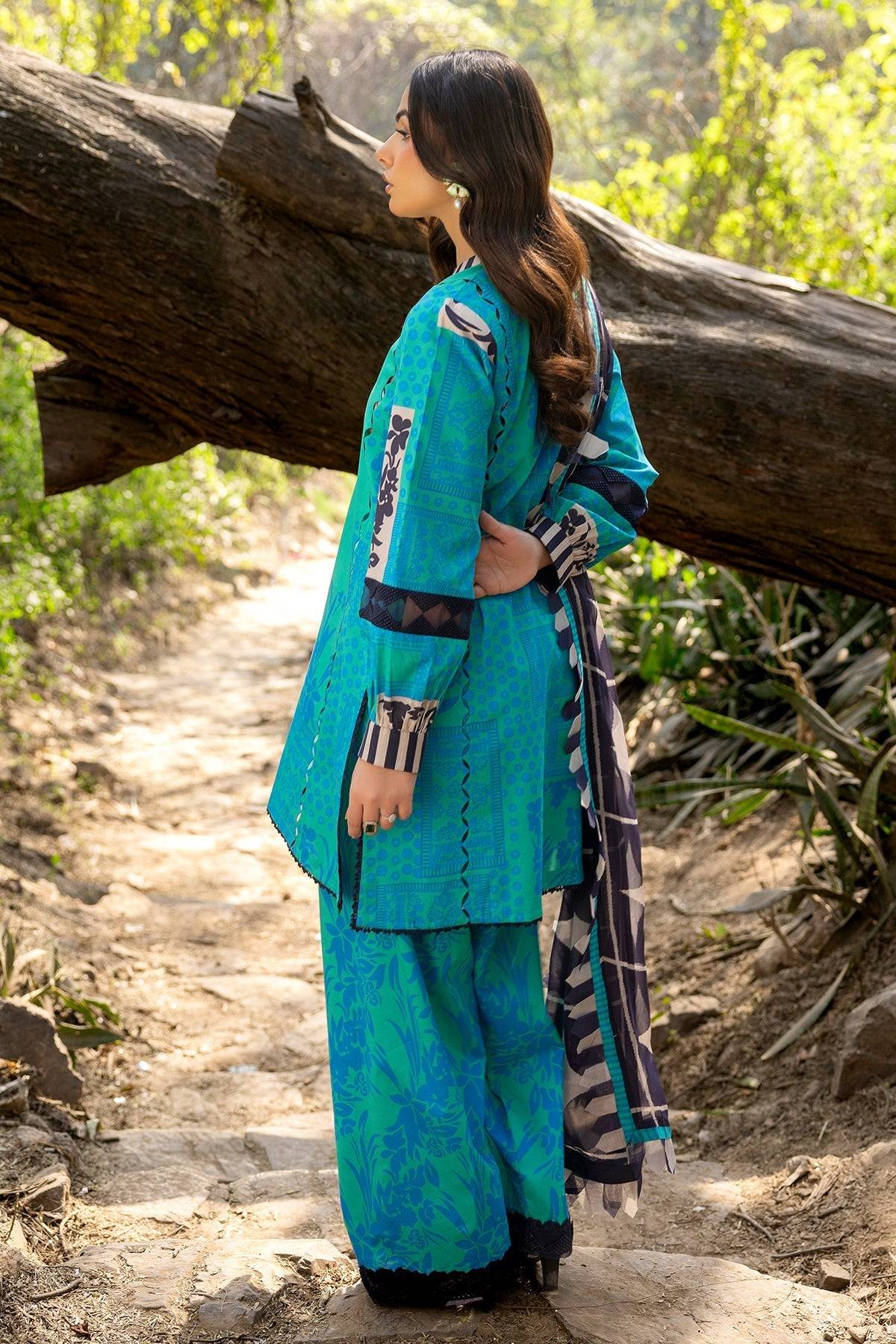 Charizma | C prints Lawn | CP5-17 by Maria Faisal - Registered Vendor of : Charizma - type : Ladies Clothes - 100% original wedding dresses