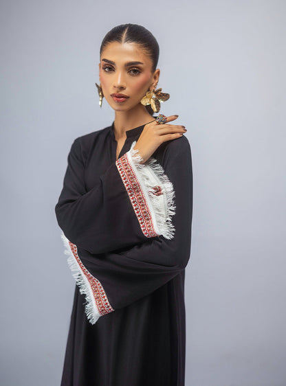 Zainab Chottani | Aara Moonsoon Edit | Monochrome Dream