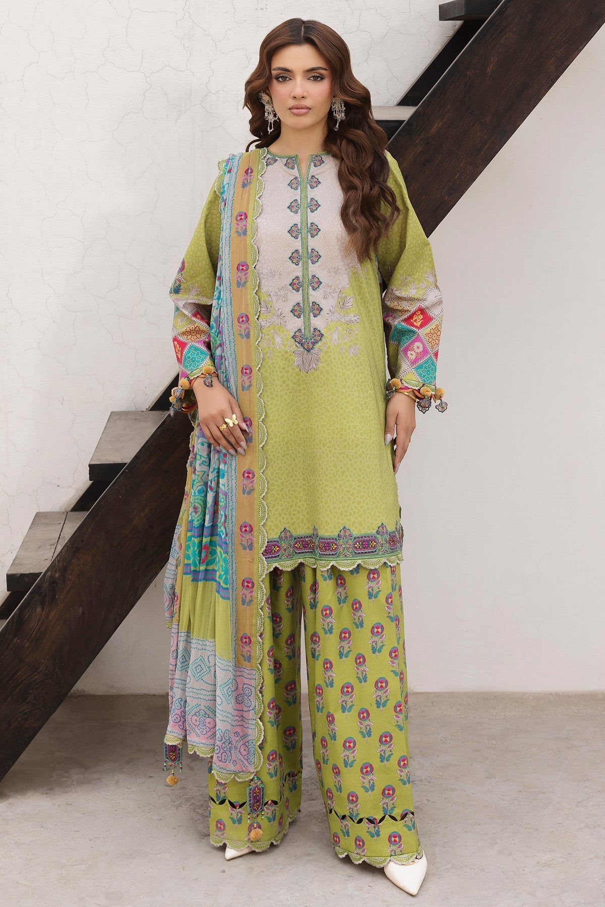 Charizma | Andaaz Lawn 26 | CAD6-10 - Luxury Dress - available at Maria Faisal in UK and USA.